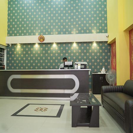 Hotel Ta-Tin Durgāpur エクステリア 写真